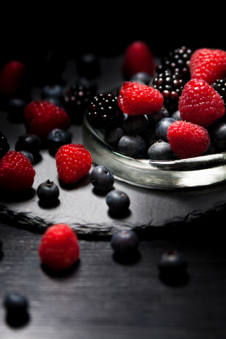 Dark mood, food, fruits, Raspberry, blueberry, Blackberry, 240x320 wallpaper