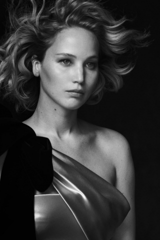 Jennifer Lawrence, Vanity Fair, monochrome, 240x320 wallpaper
