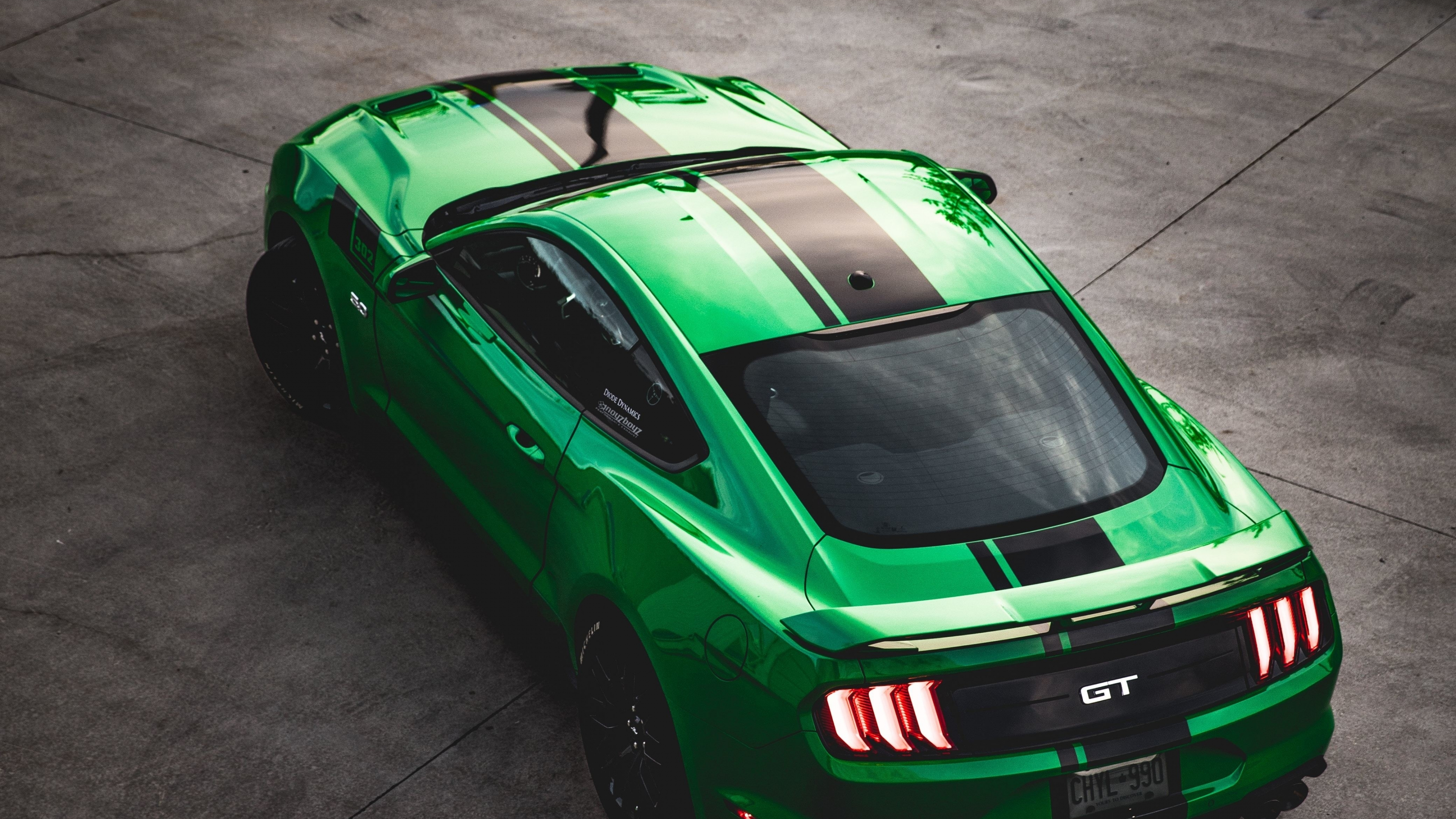 Download 3840x2160 wallpaper green car, ford gt, car's top ...