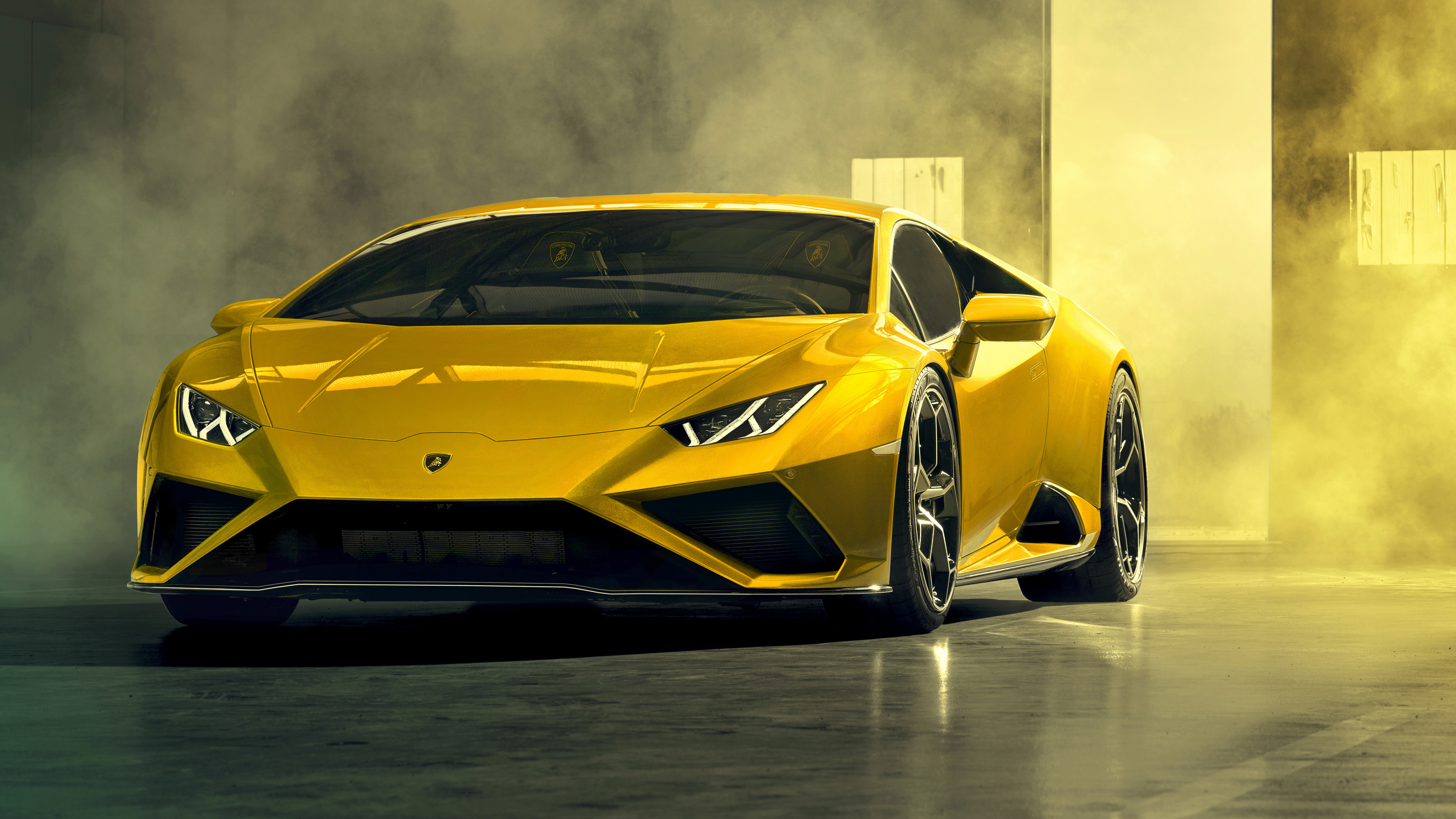 Download 3840x2160 wallpaper yellow, luxurious car, lamborghini huracan