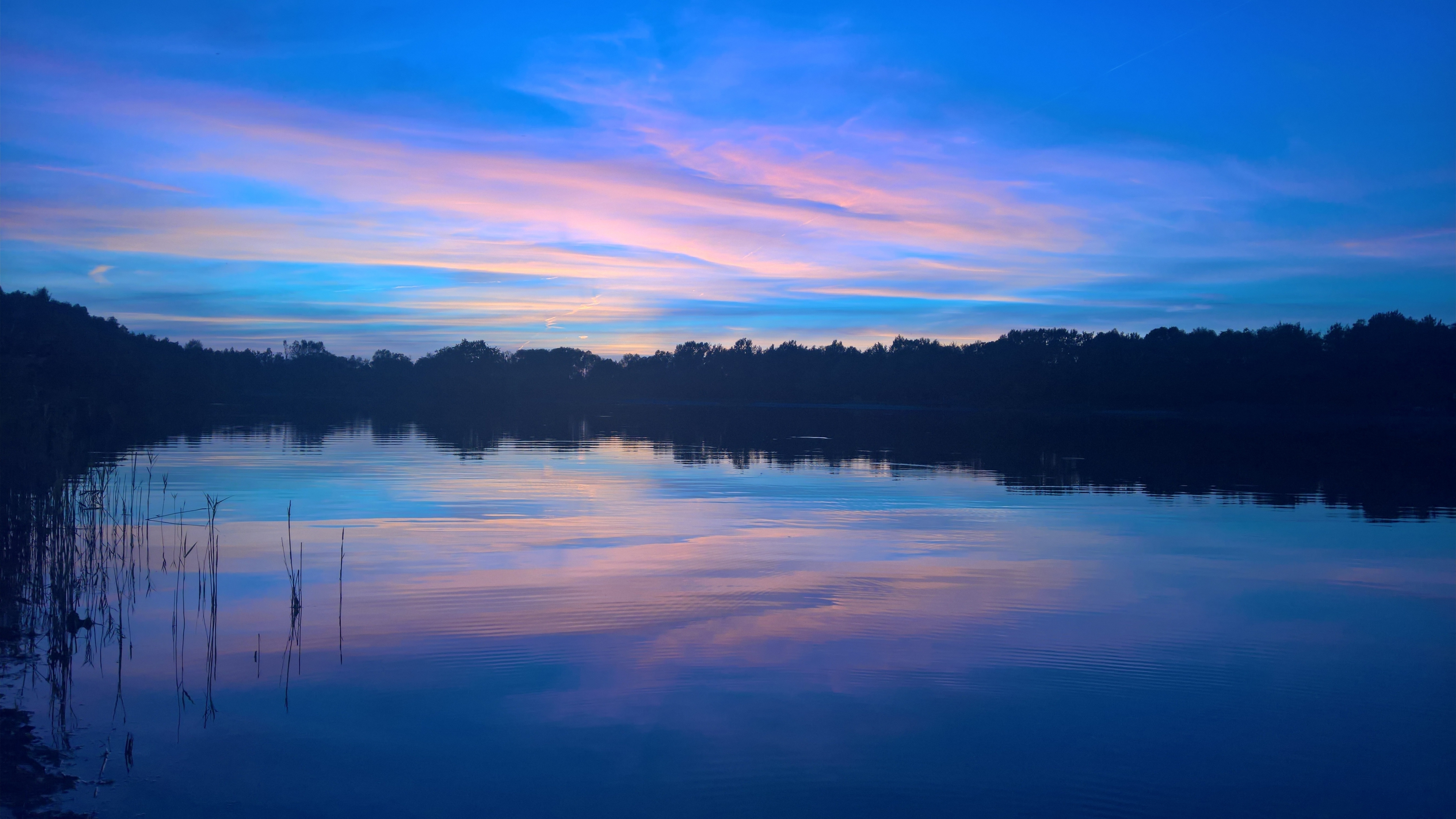 Download 3840x2160 wallpaper blue sky, sunset, lake, reflections