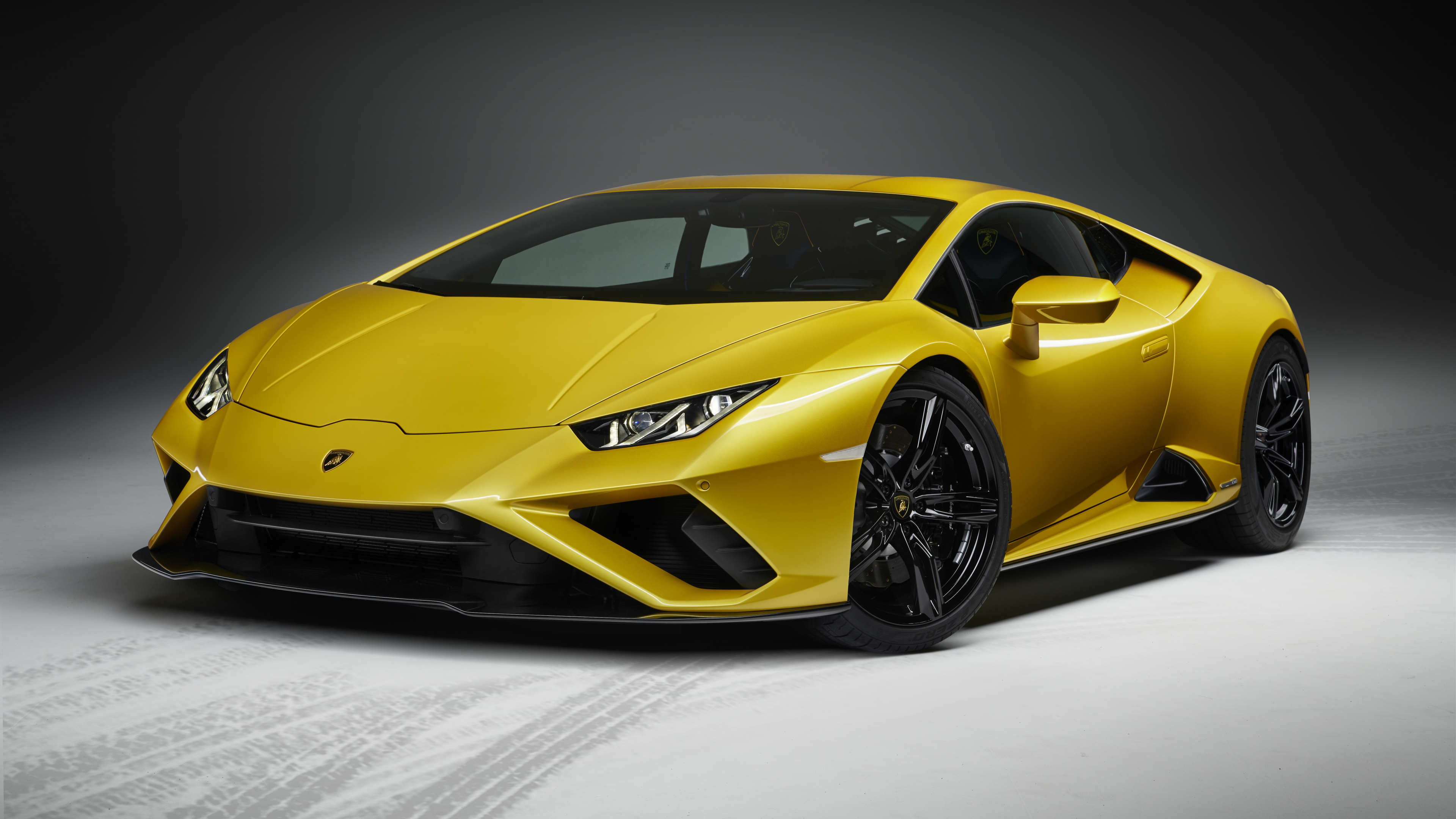 Download wallpaper 3840x2160 best car, lamborghini huracan evo 4k wallpaper,  uhd wallpaper, 16:9 widescreen 3840x2160 hd background, 23818