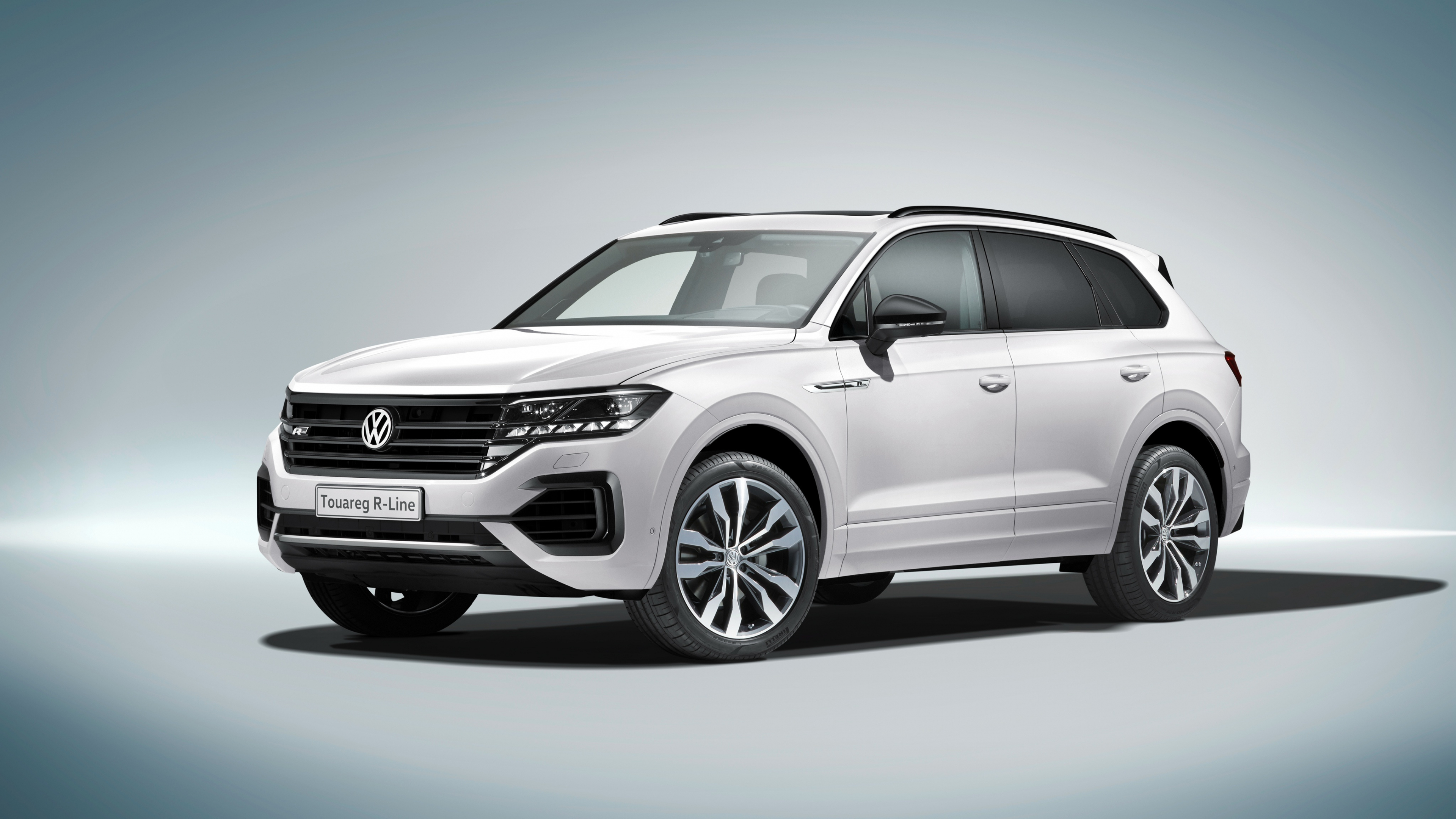 Touareg r line 2022