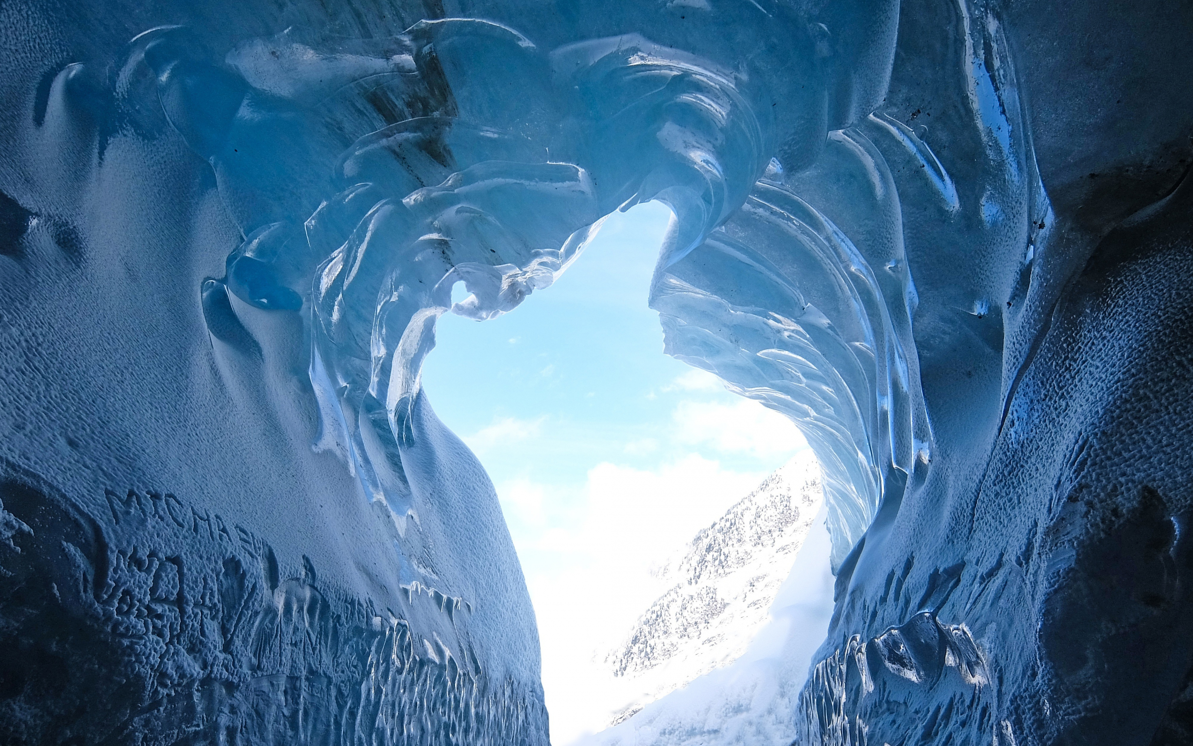 Download 3840x2400 Wallpaper Ice Cave Glacier Nature 4k Ultra Hd 16 10 Widescreen 3840x2400 Hd Image Background 1686