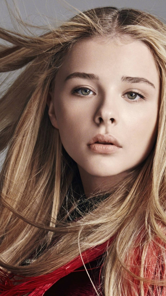 Download wallpaper 540x960 chloe grace moretz, makeup, beautiful ...