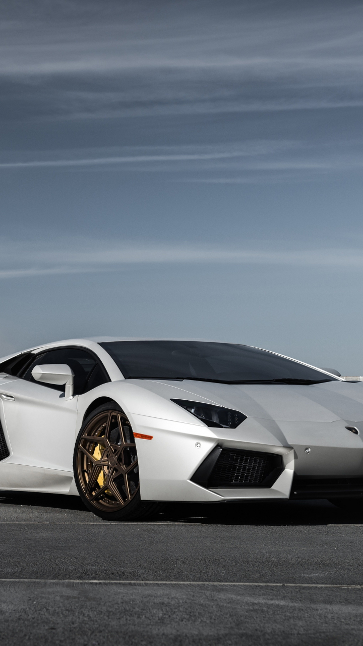 Wallpaper Mobil Sport Lamborghini Hd