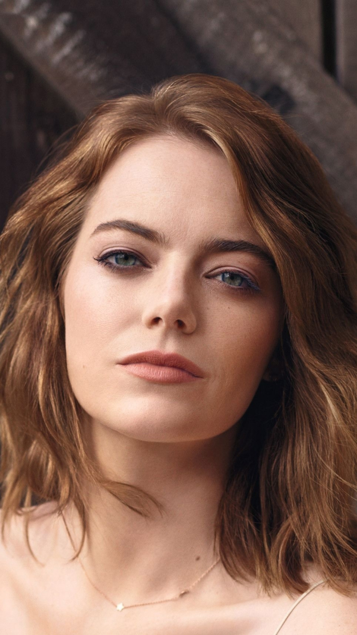 Download 720x1280 wallpaper emma stone, short hair, rolling stone ...