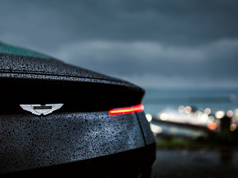 Aston Martin DB11, drops, rain, rear, taillight, 800x600 wallpaper