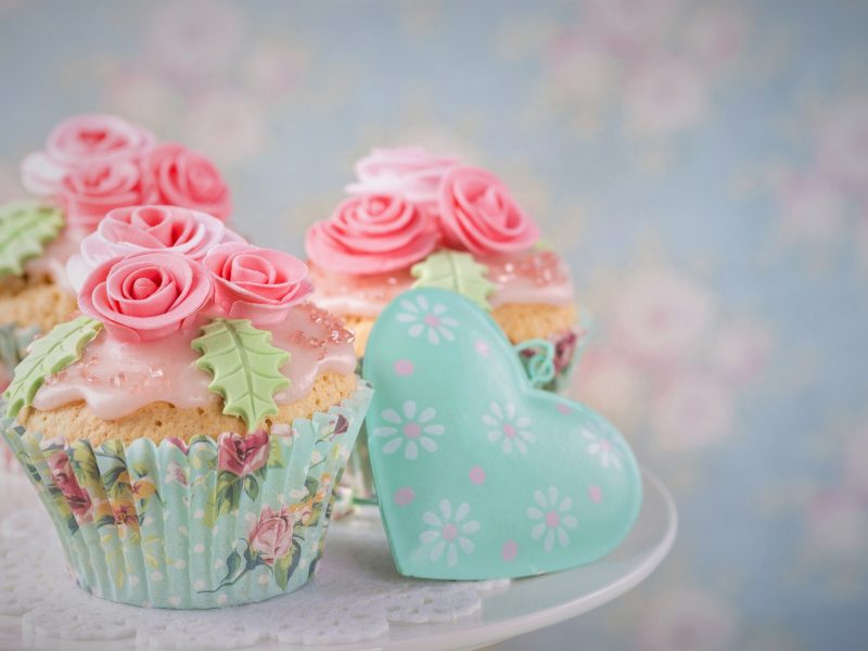 Download cupcake, dessert, heart, cake, food, baking 800x600 wallpaper, pocket pc, pda, 800x600 hd image, background, 1524