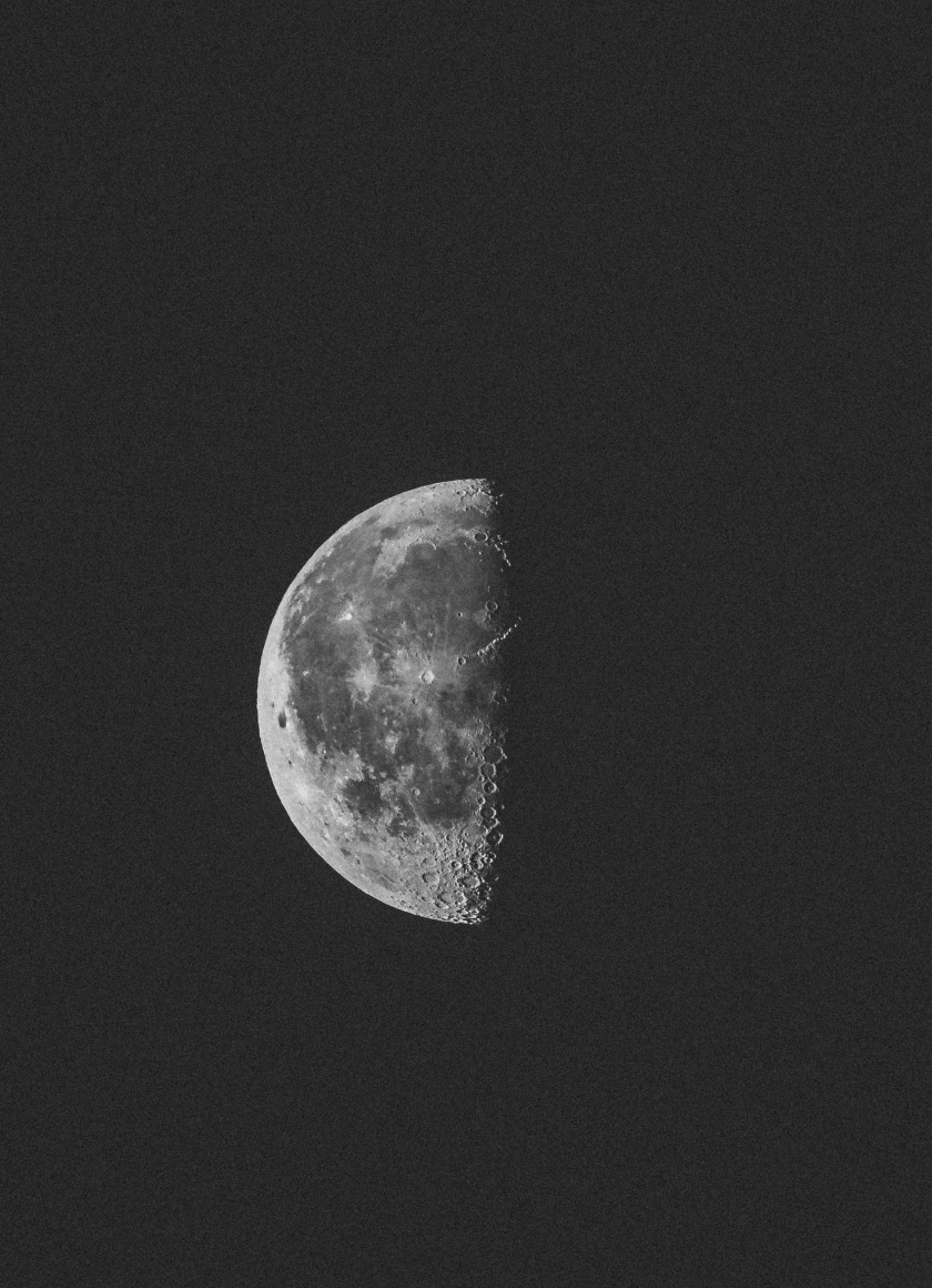 Download wallpaper 840x1160 monochrome, half moon, night, iphone 4