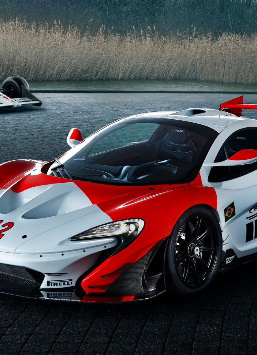 Спорткар MCLAREN p1 GTR