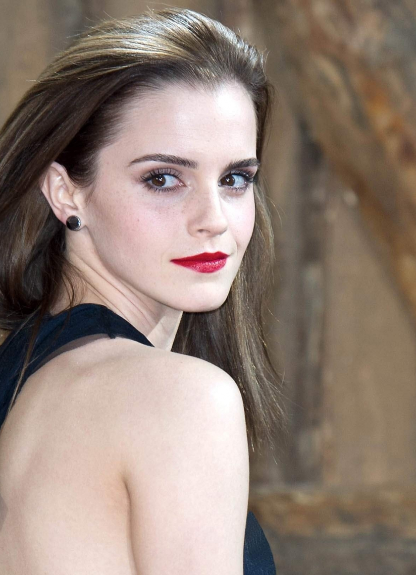 Download wallpaper 840x1160 celebrity, beautiful, red lips, emma watson ...