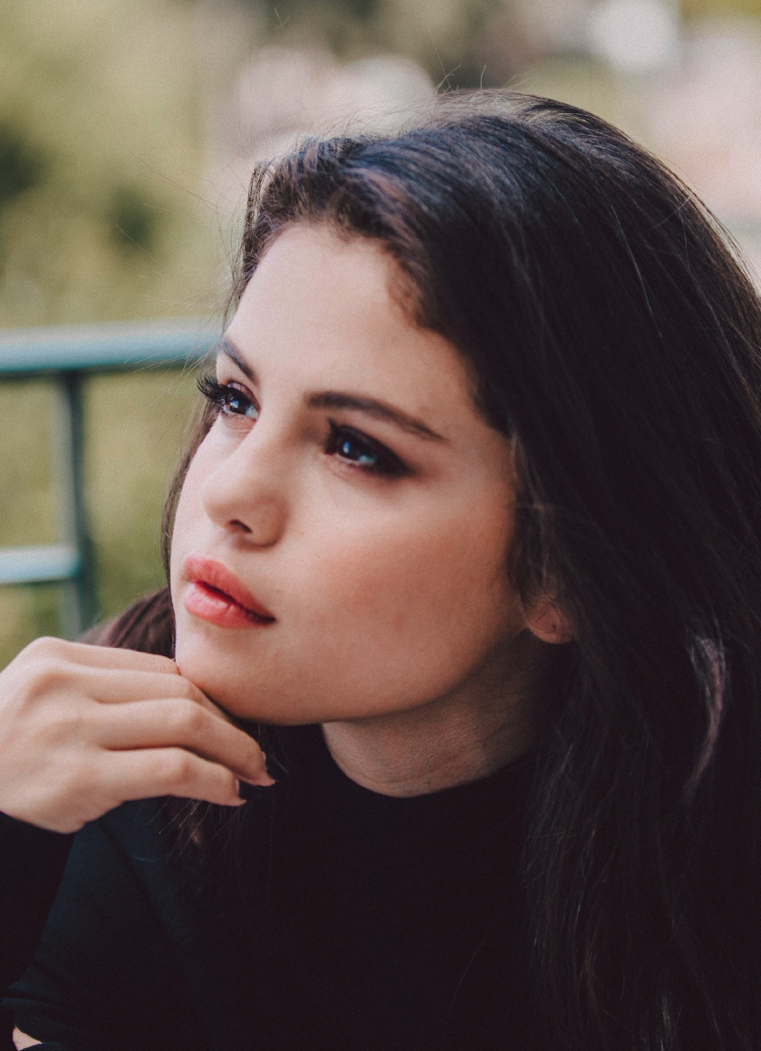 Download wallpaper 840x1160 beautiful, singer, dark hair, selena gomez ...