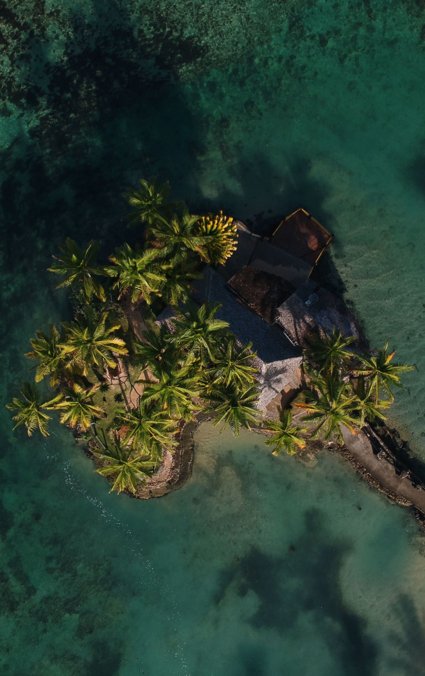 Download wallpaper 840x1336 warwick resort, fiji, sea, holiday, aerial ...