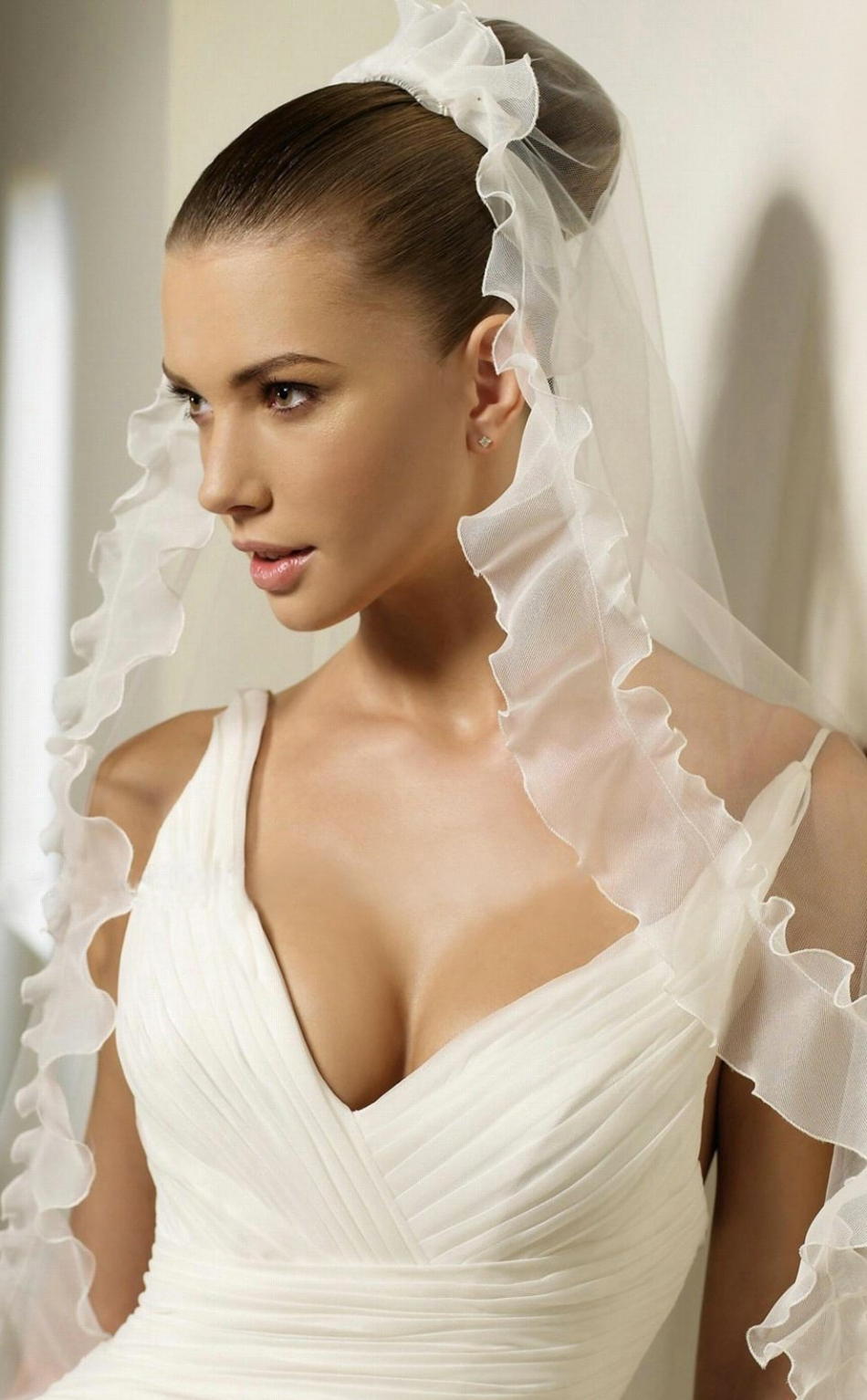 Download Bride, white dress, girl model 950x1534 wallpaper, iPhone, 950x153...