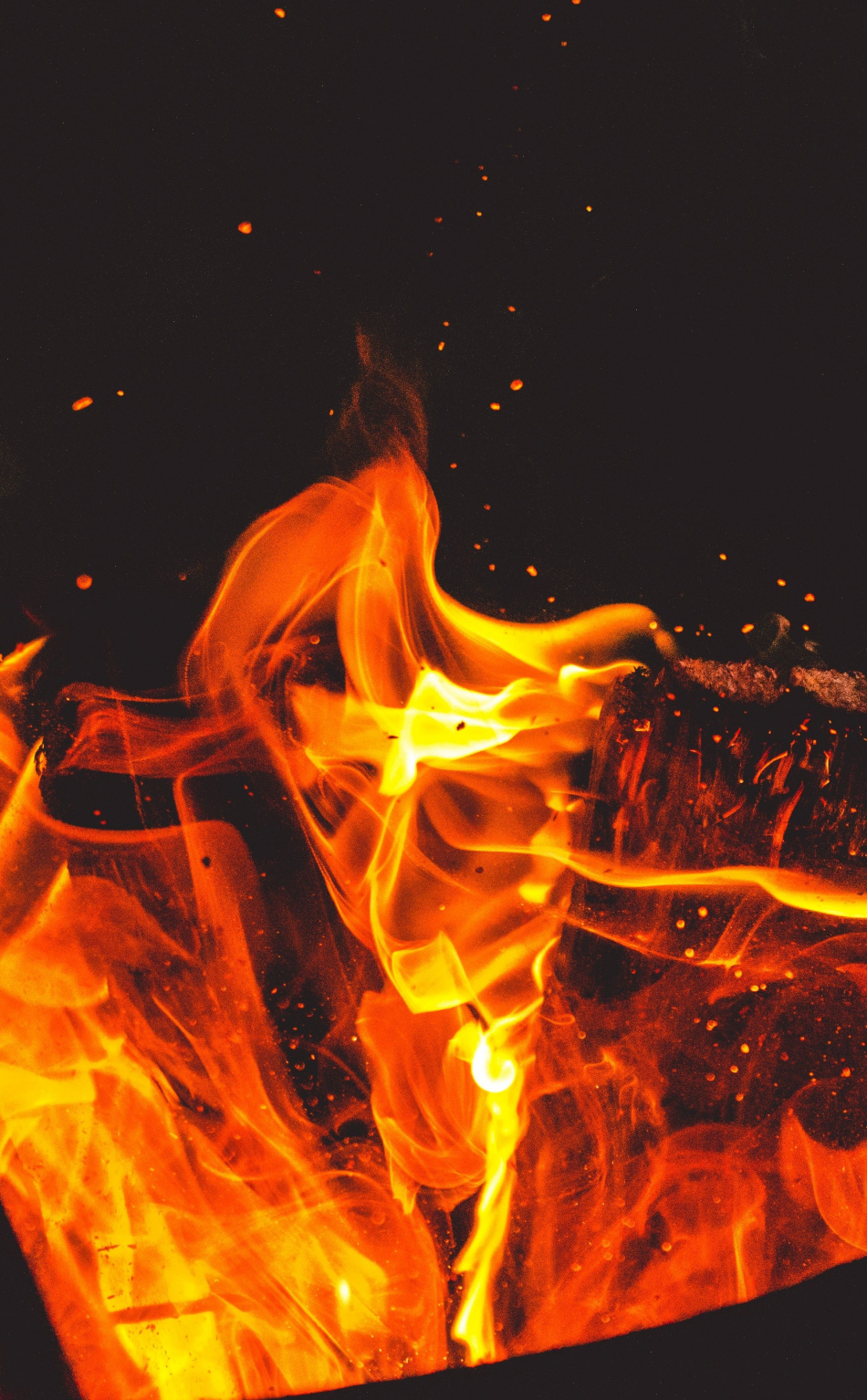 Download wallpaper 950x1534 bonfire, dark, fire, flames, iphone ...