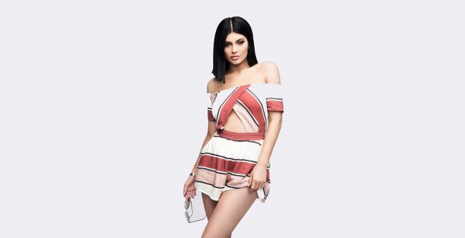 Kylie Jenner, PacSun collection, 2018 wallpaper