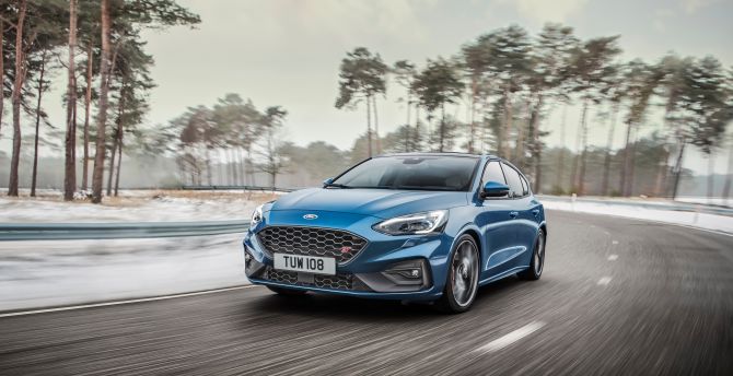 Ford Focus ST, on-road, 2019 wallpaper