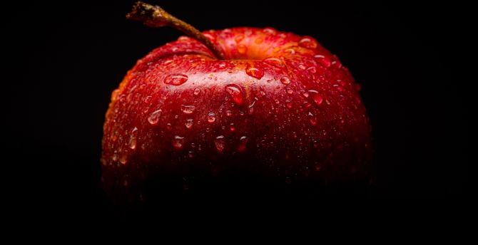 Red, fresh apple, close up wallpaper