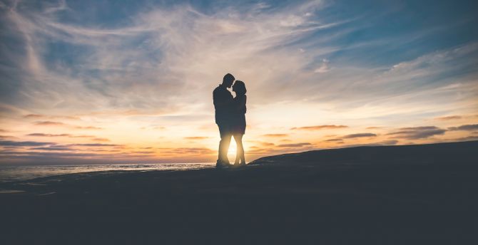 Couple, sunset, love, romance wallpaper
