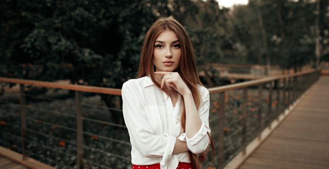 Girl model, white top, outdoor wallpaper
