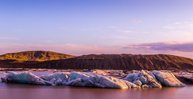 Clean sky, icebergs, glacier, Iceland wallpaper