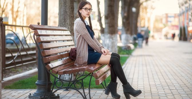 Girl model, bench, sit, garden, outdoor wallpaper