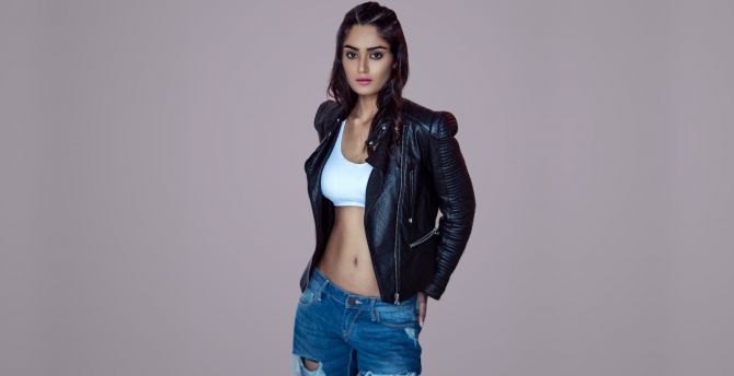 Leather jacket, hot, girl model wallpaper