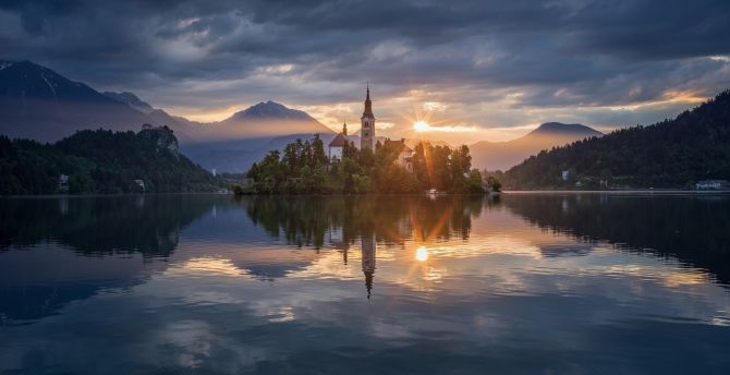 Lake, reflections, church on island, sunset wallpaper
