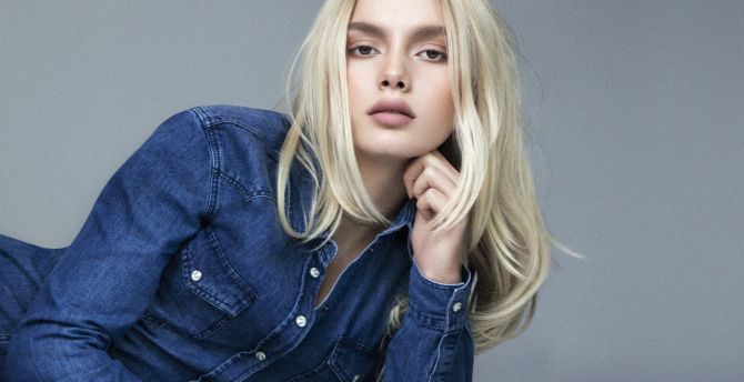 Jeans outfit, celebrity, beautiful, Aleyna Tilki wallpaper