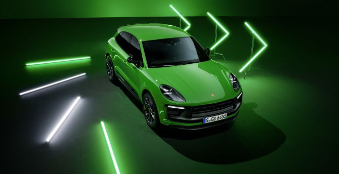 Green car, Porsche Macan, 2021 wallpaper