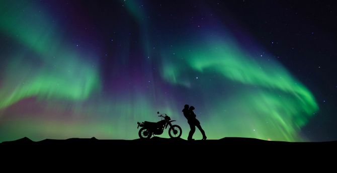 Couple, Aurora Borealis, motorcycle, hug wallpaper