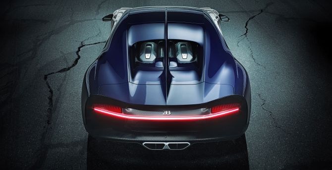 Bugatti Chiron Sport, tail lights, sports car wallpaper