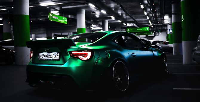 Toyota, green car, rear wallpaper