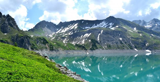 Green lake, nature, mountains wallpaper