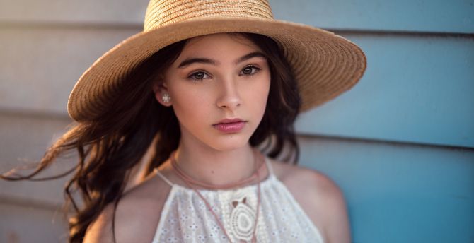 Straw hat, girl model, beautiful wallpaper