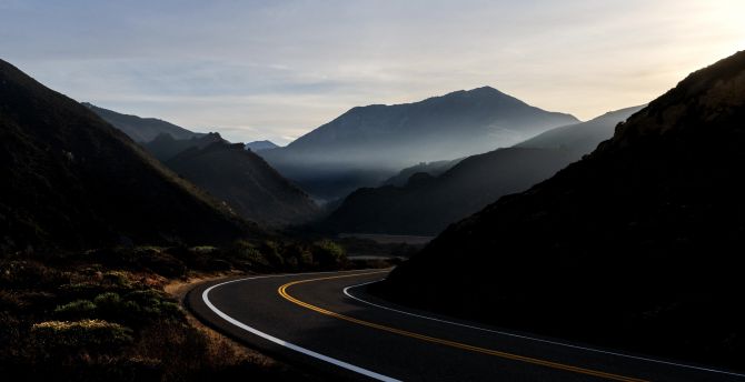 Đường cong, xa lộ, núi, hình nền buổi sáng