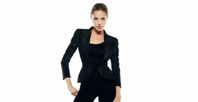 Gorgeous, Angelina Jolie, black dress wallpaper