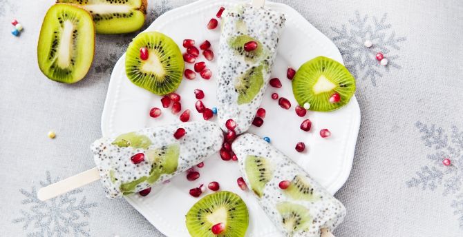 Kiwifruit, slices, ice candies wallpaper