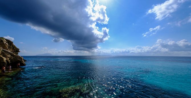 Blue sea, clouds, sunny day wallpaper