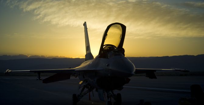 Wallpaper sunset, military, general dynamics f-16 fighting falcon, fighter  aircraft desktop wallpaper, hd image, picture, background, 9d3793 |  wallpapersmug