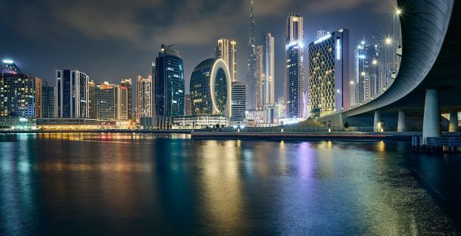 Night view of Dubai, cityscape wallpaper