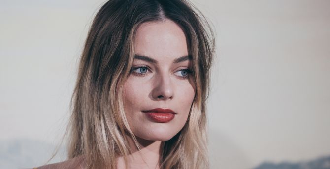 Pretty eyes, Margot Robbie, 2019 wallpaper