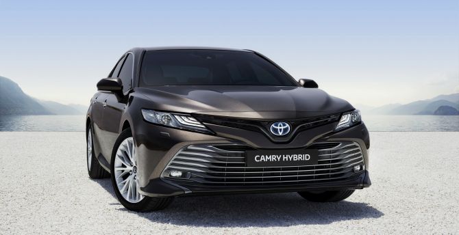 Black car, front, Toyota Camry wallpaper