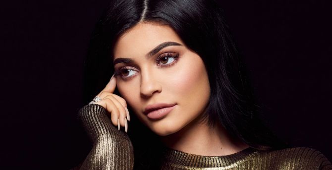 Kylie Jenner, dark hair, model, 2018 wallpaper