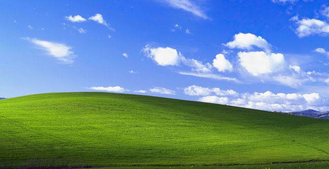Windows XP, stock, Microsoft, Green hills, landscape, sunny day, classic wallpaper