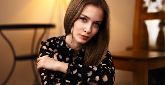 Beautiful, pretty model, blue eyes wallpaper