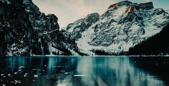 Desktop Wallpaper Winter Mountains Floating Ice Lake Nature Hd Image Picture Background F2f0c7