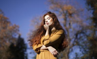 Red head, woman, beautiful, closed eyes, outdoor