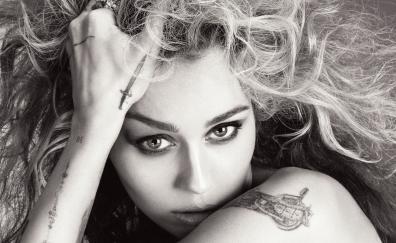 BW, Miley Cyrus, beautiful singer, 2023